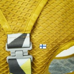 Hurtta Cooling Wrap Viilennysliivi, 55 - 75 Cm, Tummakeltainen 7 Hurtta Cooling Wrap Viilennysliivi, 55 - 75 Cm, Tummakeltainen -Muck Boot Shop hurtta cooling wrap turmeric 55 75 cm 3