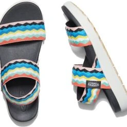 Keen Footwear Keen Elle Backstrap Naisten Sandaalit, Black-Peach Pearl 10 Keen Footwear Keen Elle Backstrap Naisten Sandaalit, Black-Peach Pearl -Muck Boot Shop keen ws elle backstrap black peach pearl 4