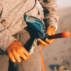 RuffWear Pack Out Bag Vyötärölaukku, Tummanharmaa -Muck Boot Shop ruffwear pack out bag basalt gray 5