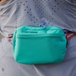 RuffWear Stash Bag Plus Tarvikelaukku, Mintunvihreä 19 RuffWear Stash Bag Plus Tarvikelaukku, Mintunvihreä -Muck Boot Shop ruffwear stash bag plus aurora teal 7