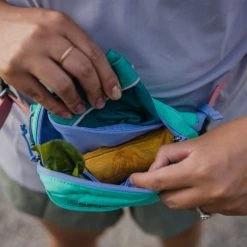 RuffWear Stash Bag Plus Tarvikelaukku, Mintunvihreä 20 RuffWear Stash Bag Plus Tarvikelaukku, Mintunvihreä -Muck Boot Shop ruffwear stash bag plus aurora teal 8