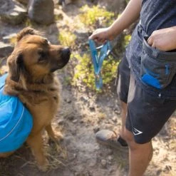 RuffWear Treat Trader Pouch Makupalapussi, Blue Pool 21 RuffWear Treat Trader Pouch Makupalapussi, Blue Pool -Muck Boot Shop ruffwear treat trader pouch blue pool 4