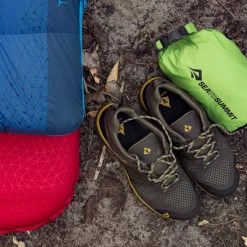 Sea To Summit Drysack Lightweight 13L Yellow 11 Sea To Summit Drysack Lightweight 13L Yellow -Muck Boot Shop sea to summit drysack lightweight 13l yellow 5