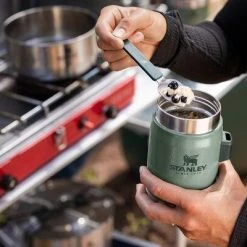 Stanley The Legendary Food Jar + Spork 0.4L Hammertone Green 9 Stanley The Legendary Food Jar + Spork 0.4L Hammertone Green -Muck Boot Shop stanley the legendary food jar spork 0 4l hammertone green 4